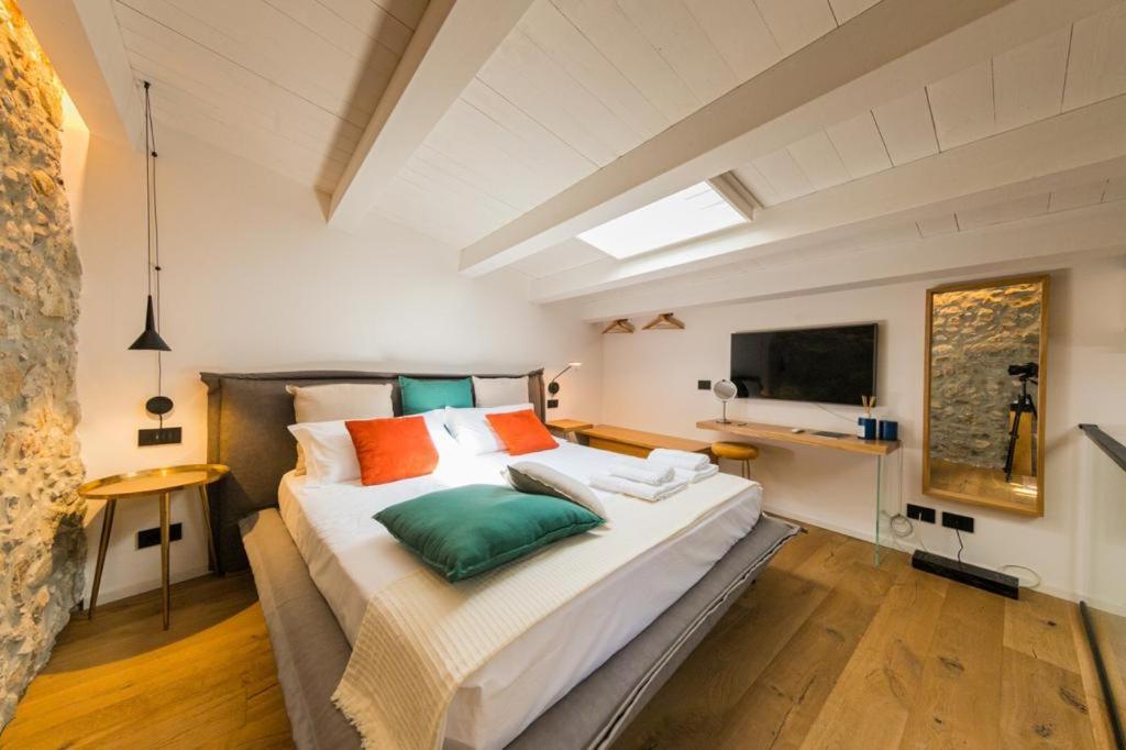 Moramusa Charme Apartment 체팔루 외부 사진