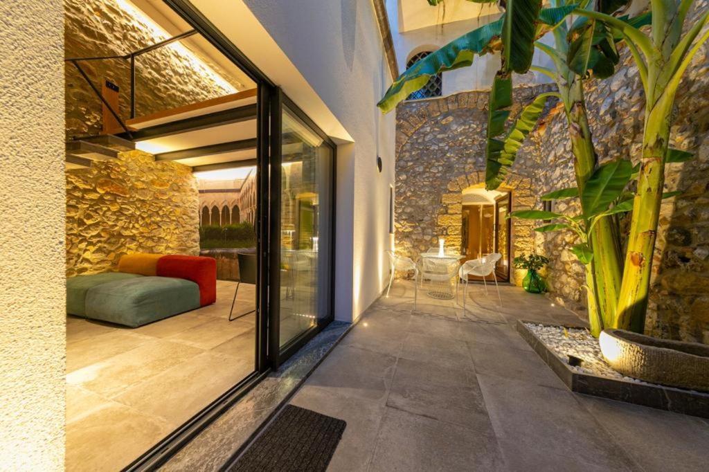 Moramusa Charme Apartment 체팔루 외부 사진